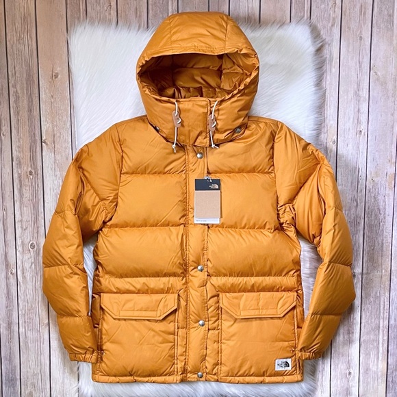 The North Face Women’s Sierra Down Parka - Picture 2 of 9